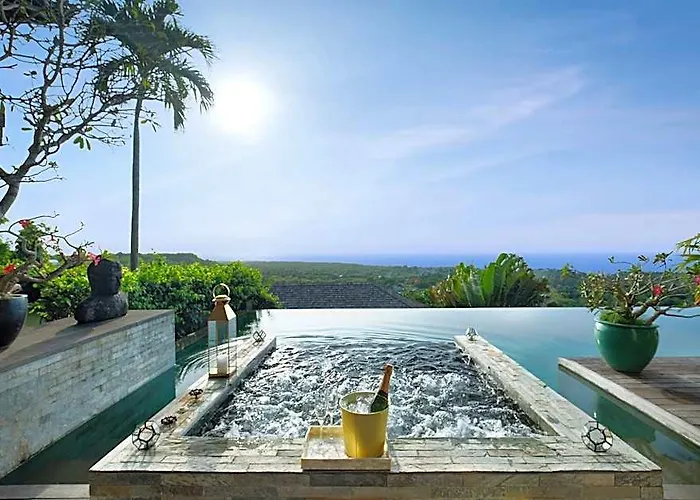 ホテル Hidden Hills ウルワツ