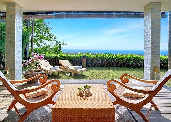 Hidden Hills 5*